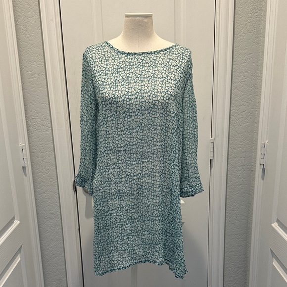 RVCA Dresses & Skirts - RVCA Teal Floral Long Sleeve Dress